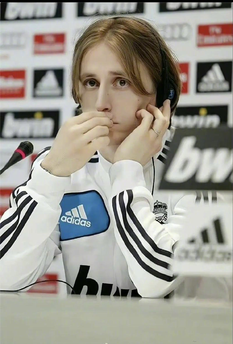 加纳主帅：不管塞梅尼奥在冬窗还是夏窗转会，对备战都没影响