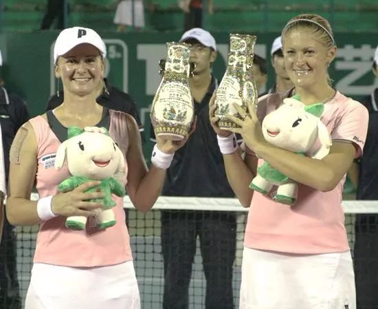 队有着截然 队有着截然