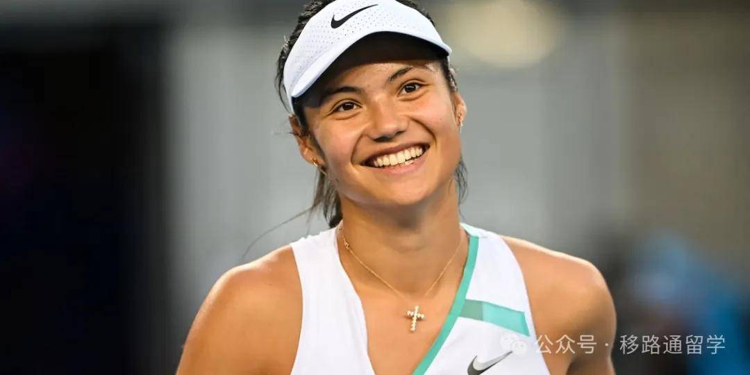 夏拉等球员 夏拉等球员